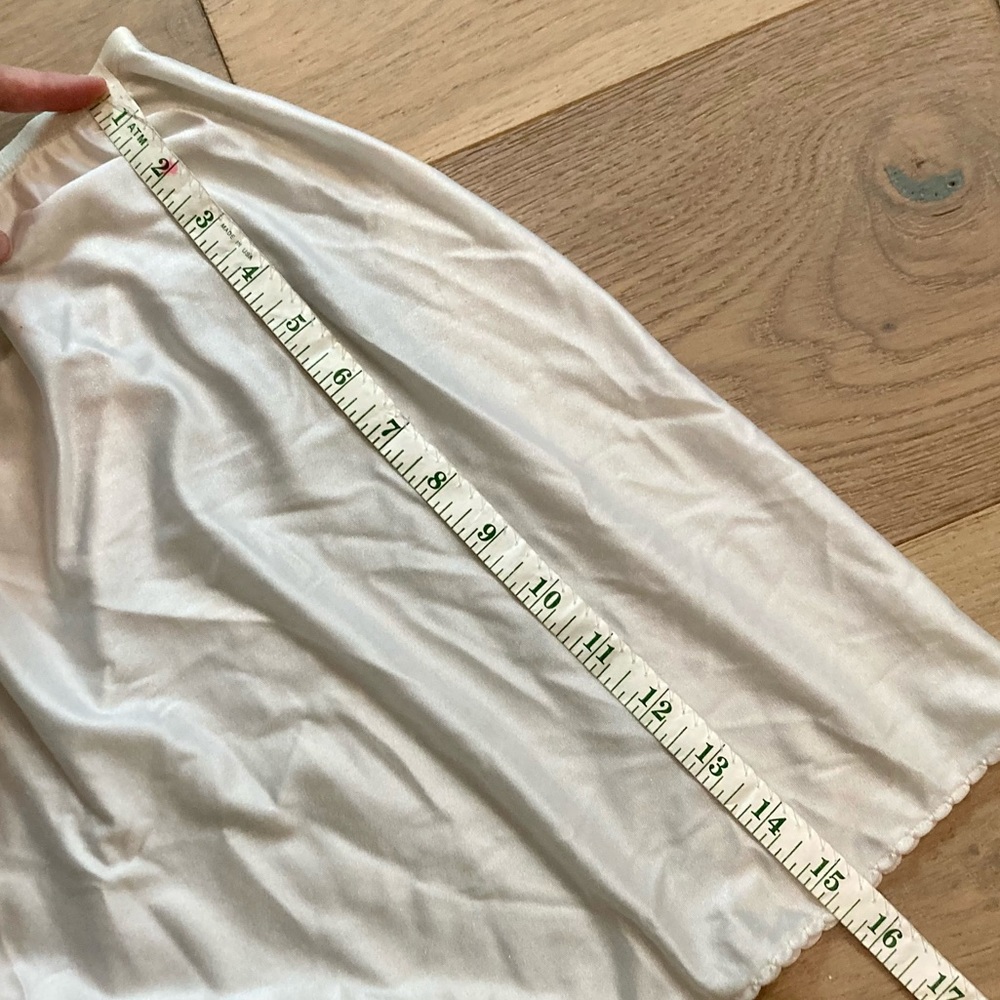 Vintage Ivory Miniskirt Slip - Picture 4 of 8